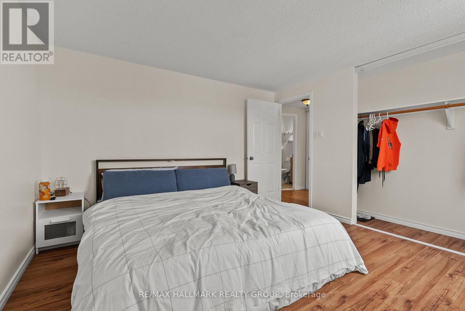 14 - 405 Montfort Street