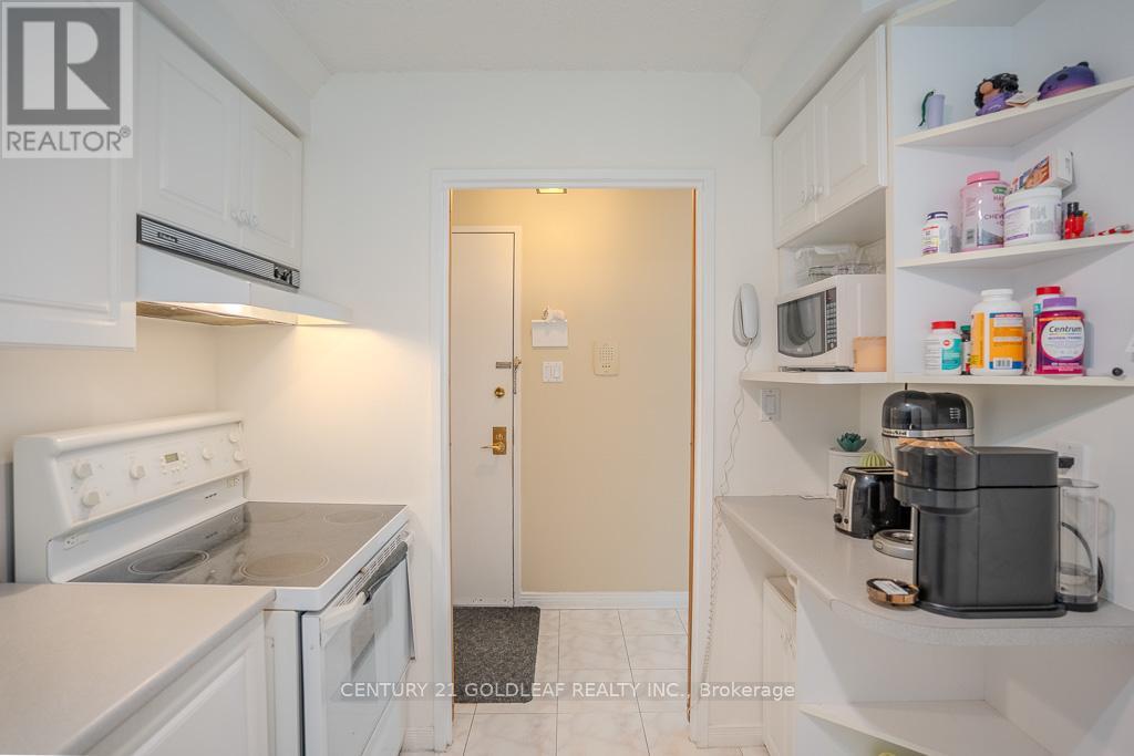 1406 - 505 St Laurent Boulevard