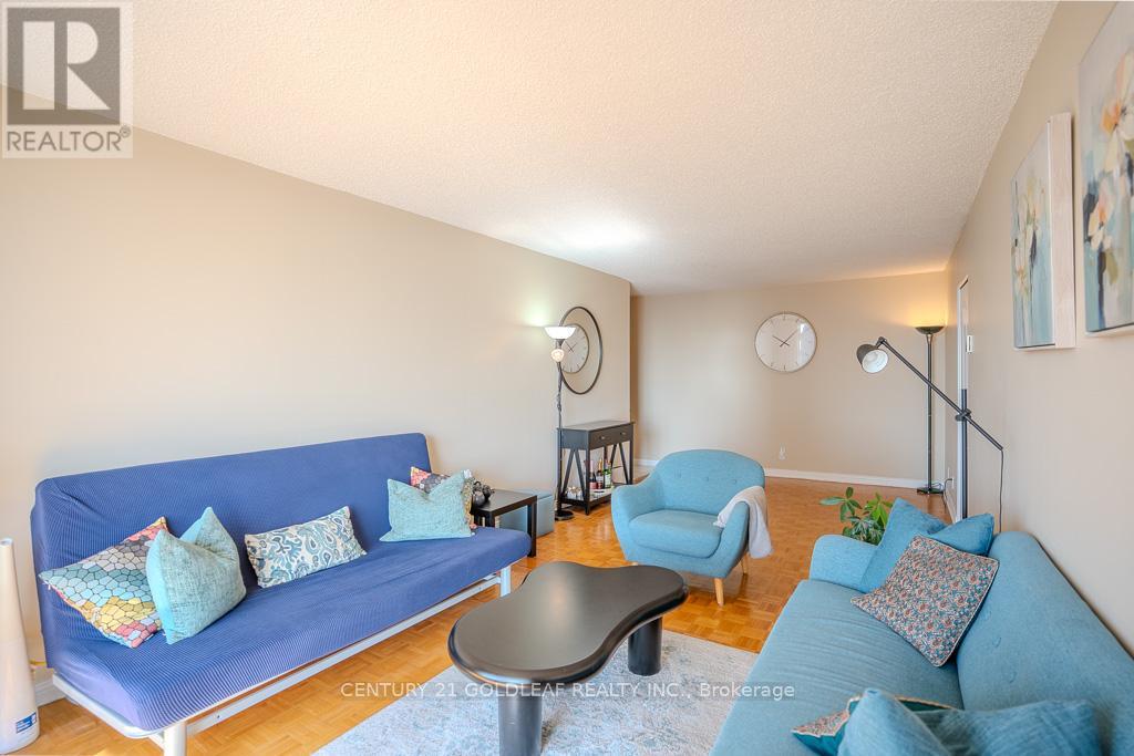 1406 - 505 St Laurent Boulevard