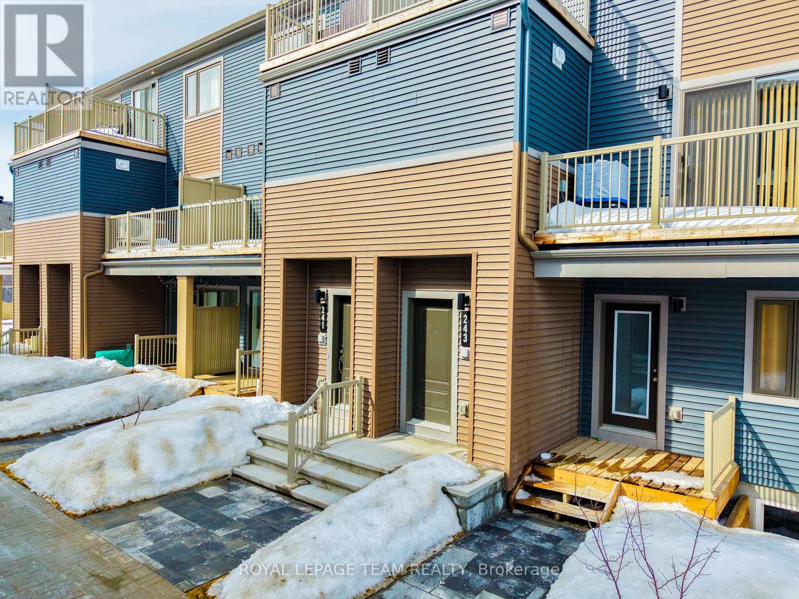 241 David Lewis Private