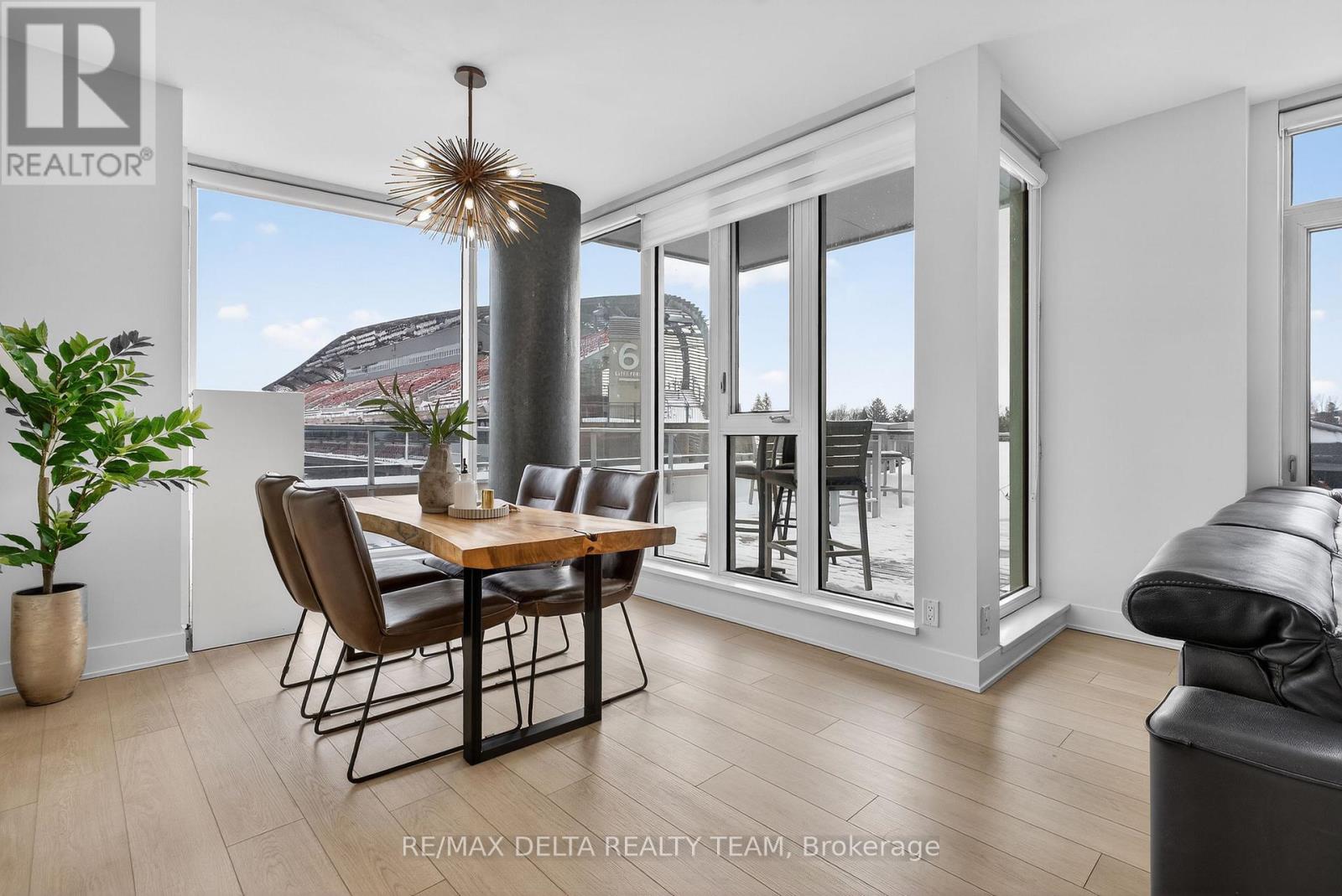 307 - 1035 Bank Street