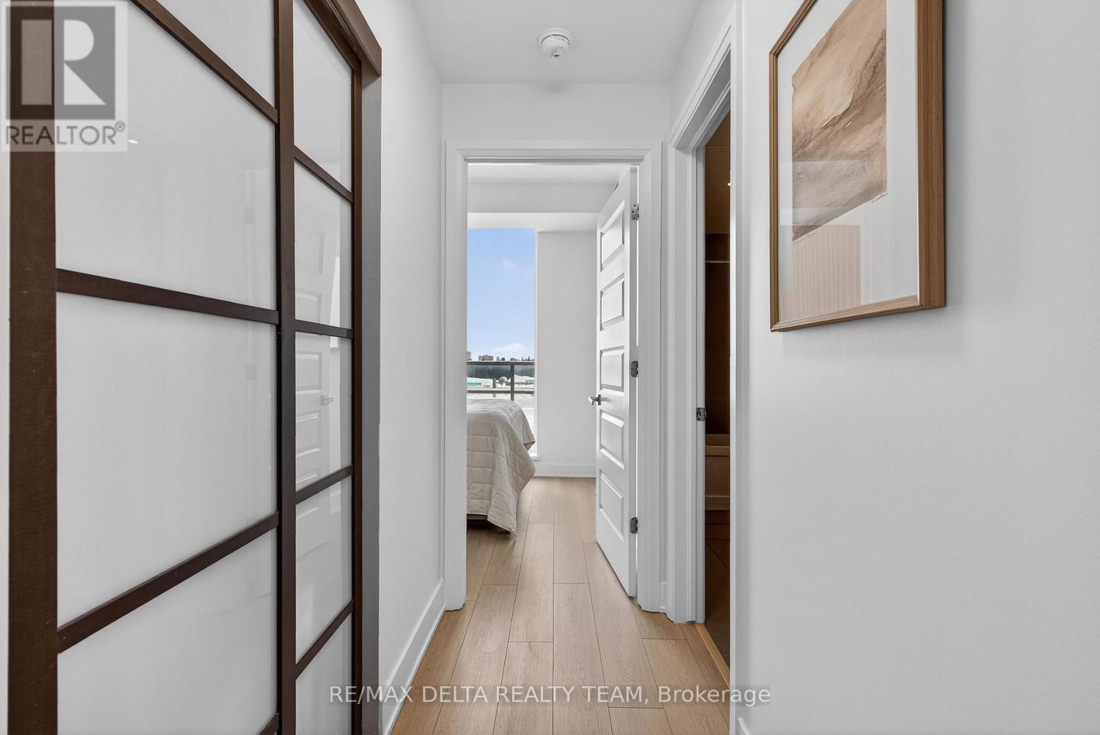 307 - 1035 Bank Street