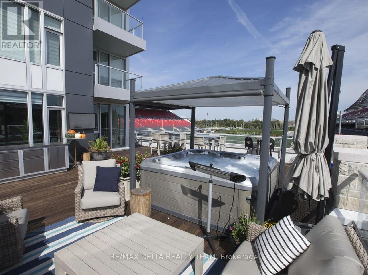 307 - 1035 Bank Street