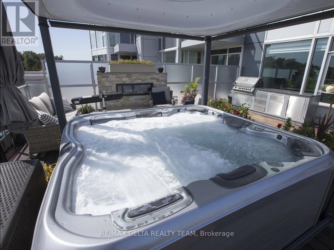 307 - 1035 Bank Street