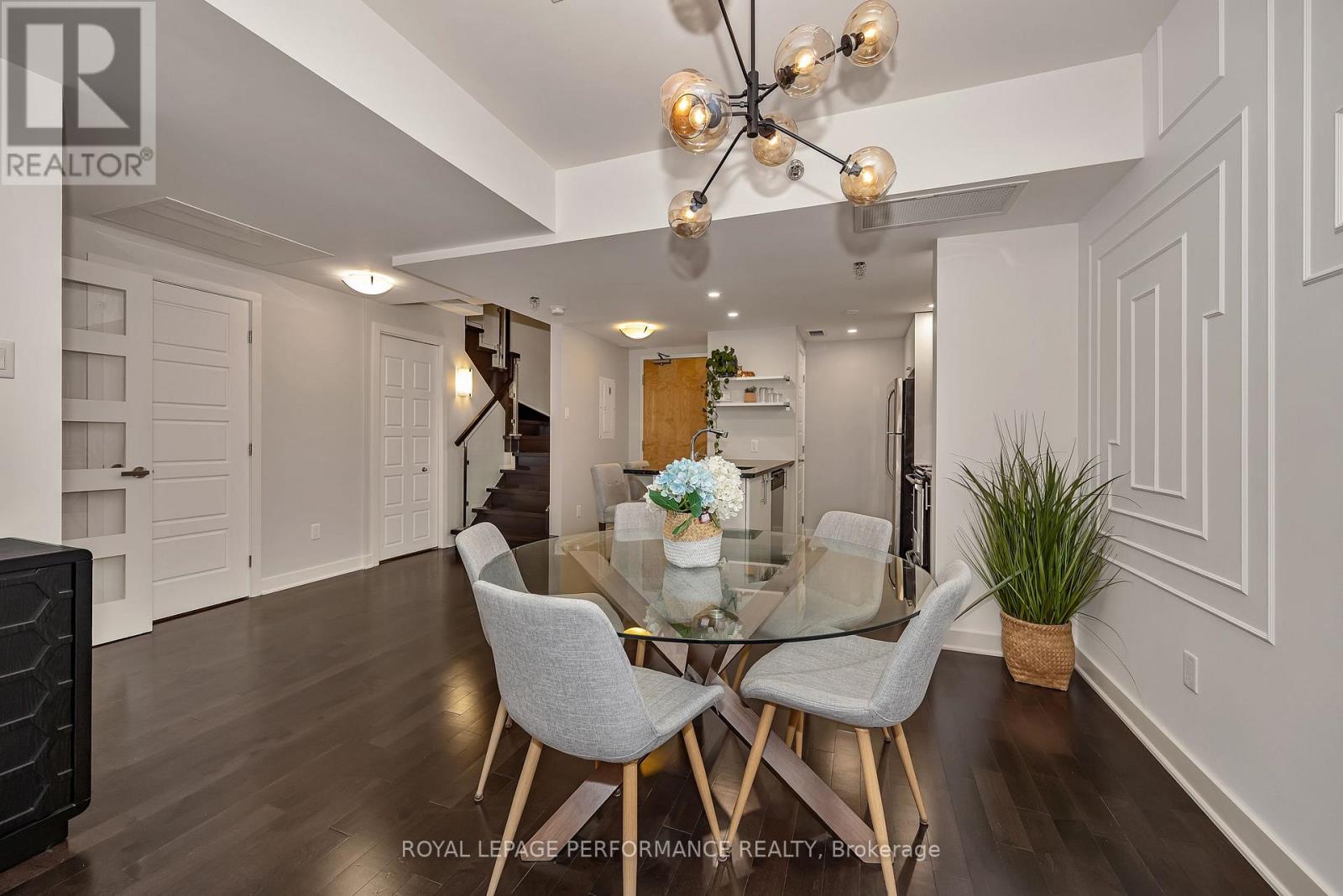 104 - 300a Lett Street