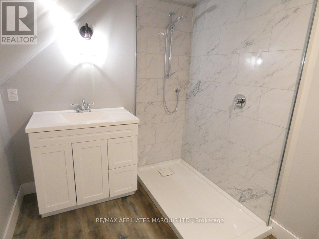 18400 Kenyon Conc Rd 5 Road