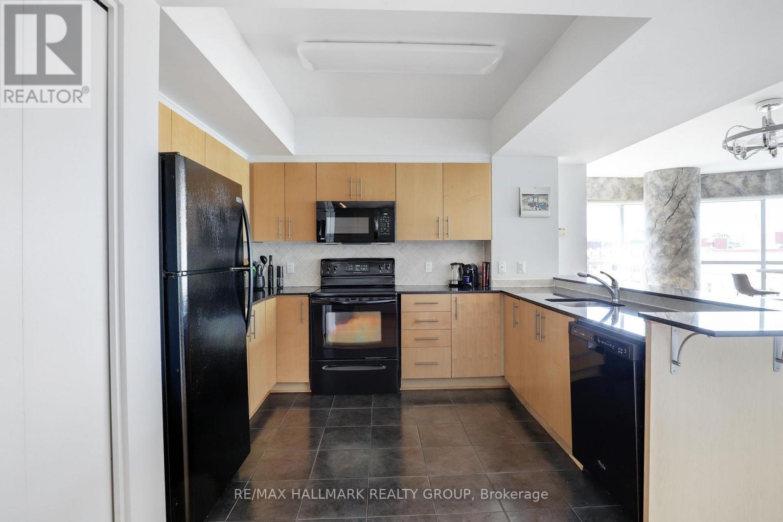 504 - 200 Rideau Street