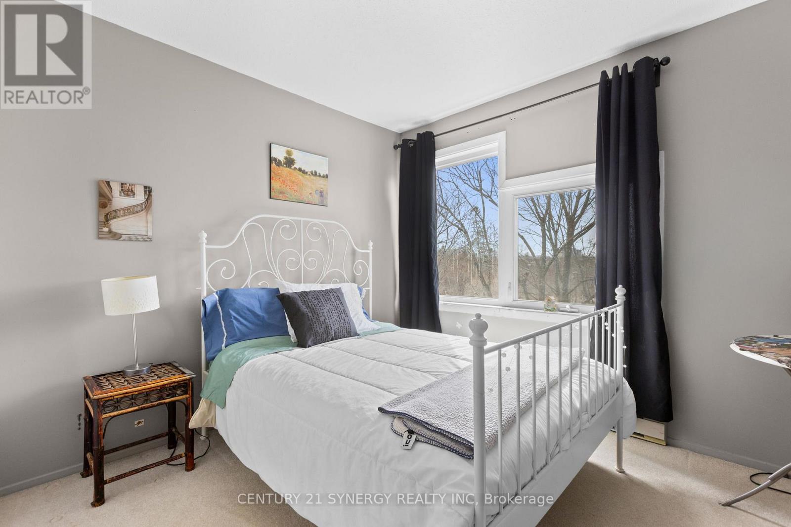 8 - 1204 Shillington Avenue