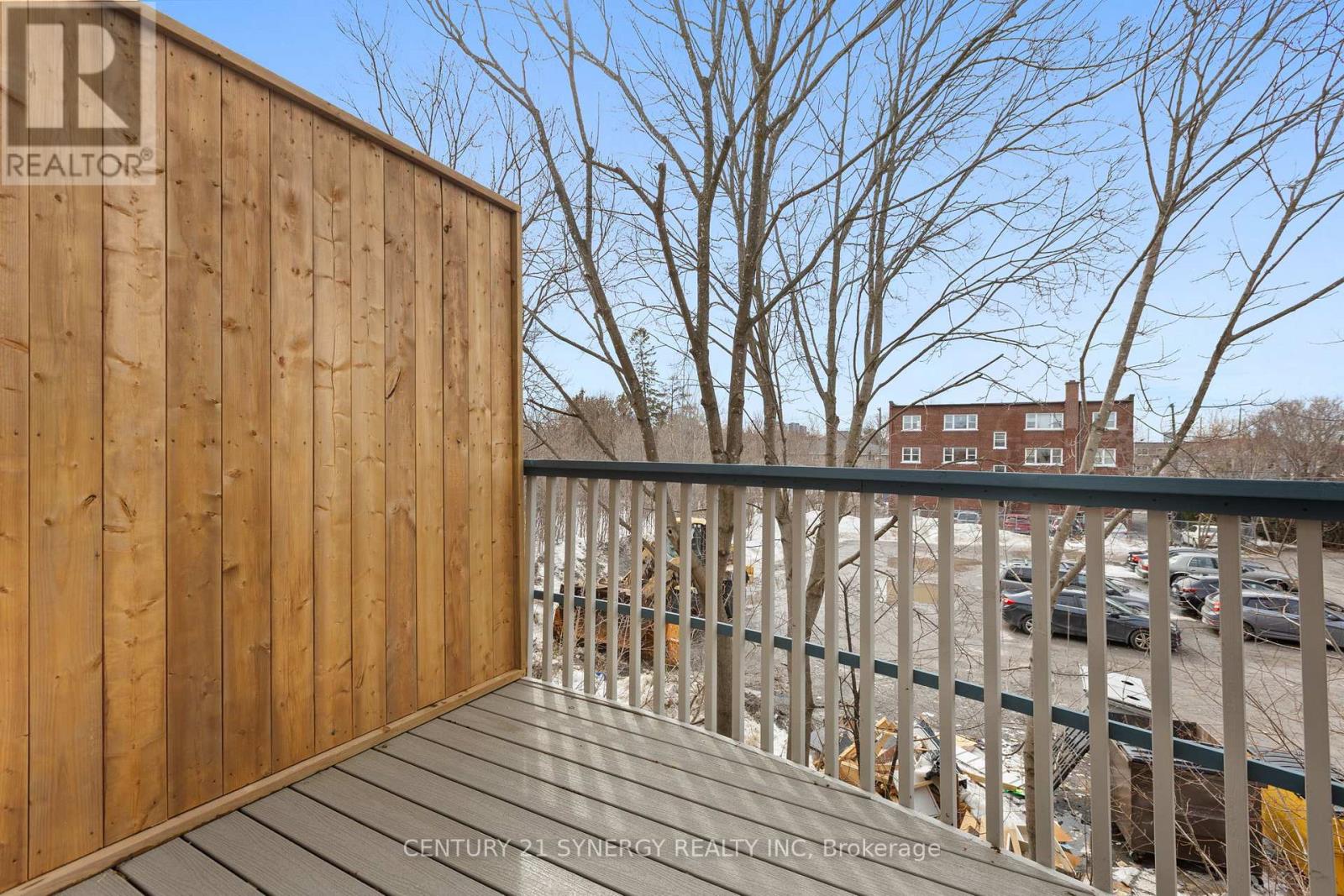 8 - 1204 Shillington Avenue