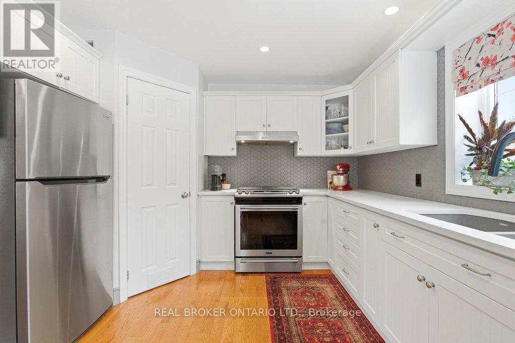 1585 Beckett's Creek Road