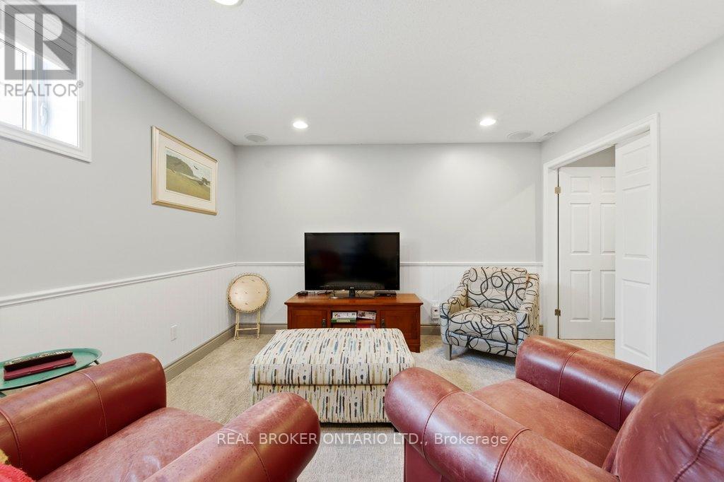 1585 Beckett's Creek Road