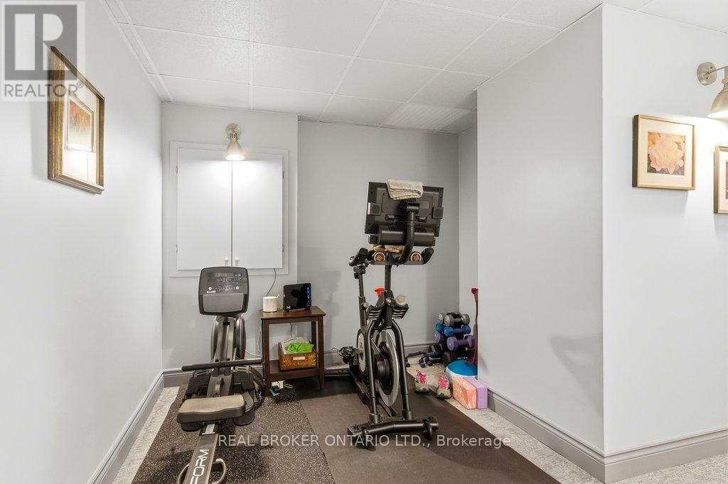 1585 Beckett's Creek Road