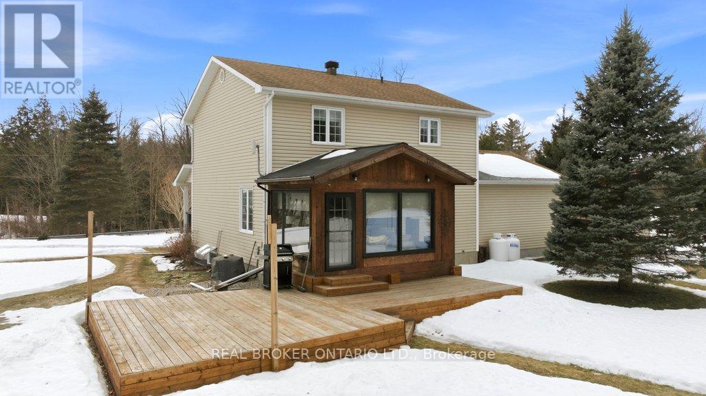 1585 Beckett's Creek Road