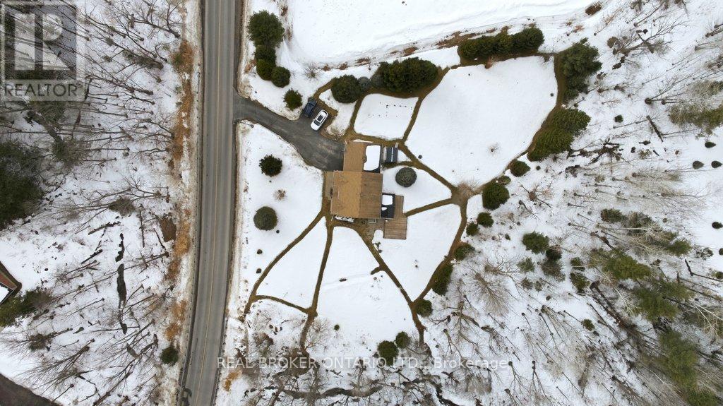 1585 Beckett's Creek Road