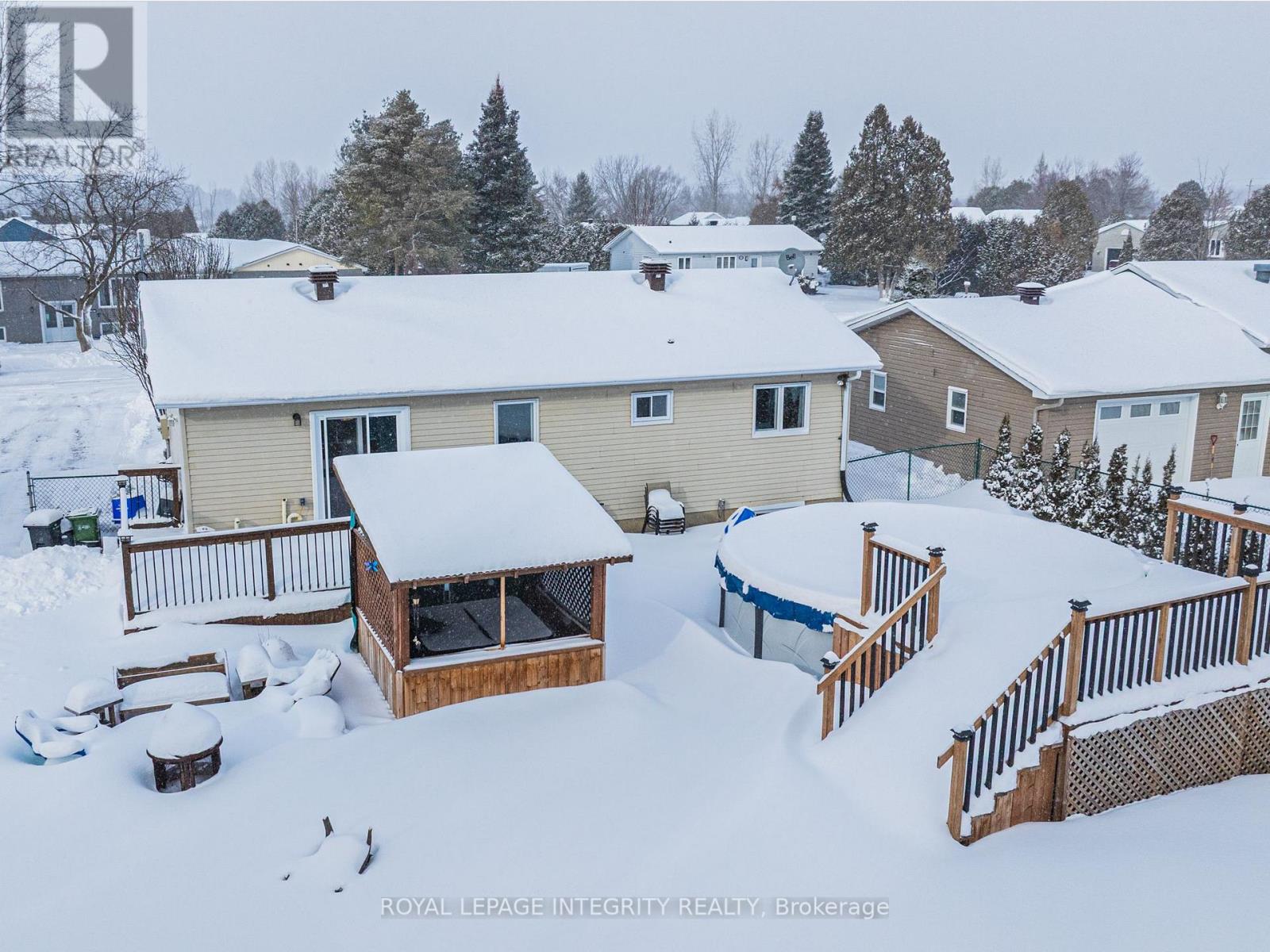 5 - 5 Le Baron Drive