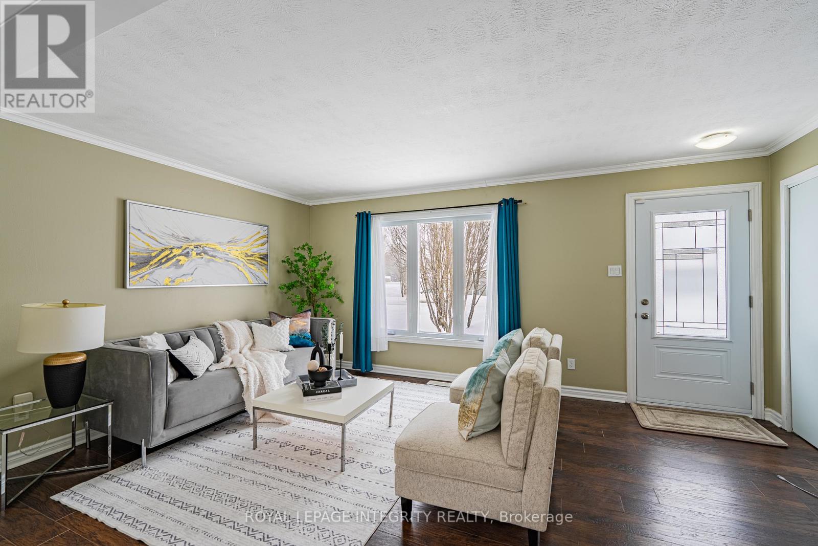 5 - 5 Le Baron Drive