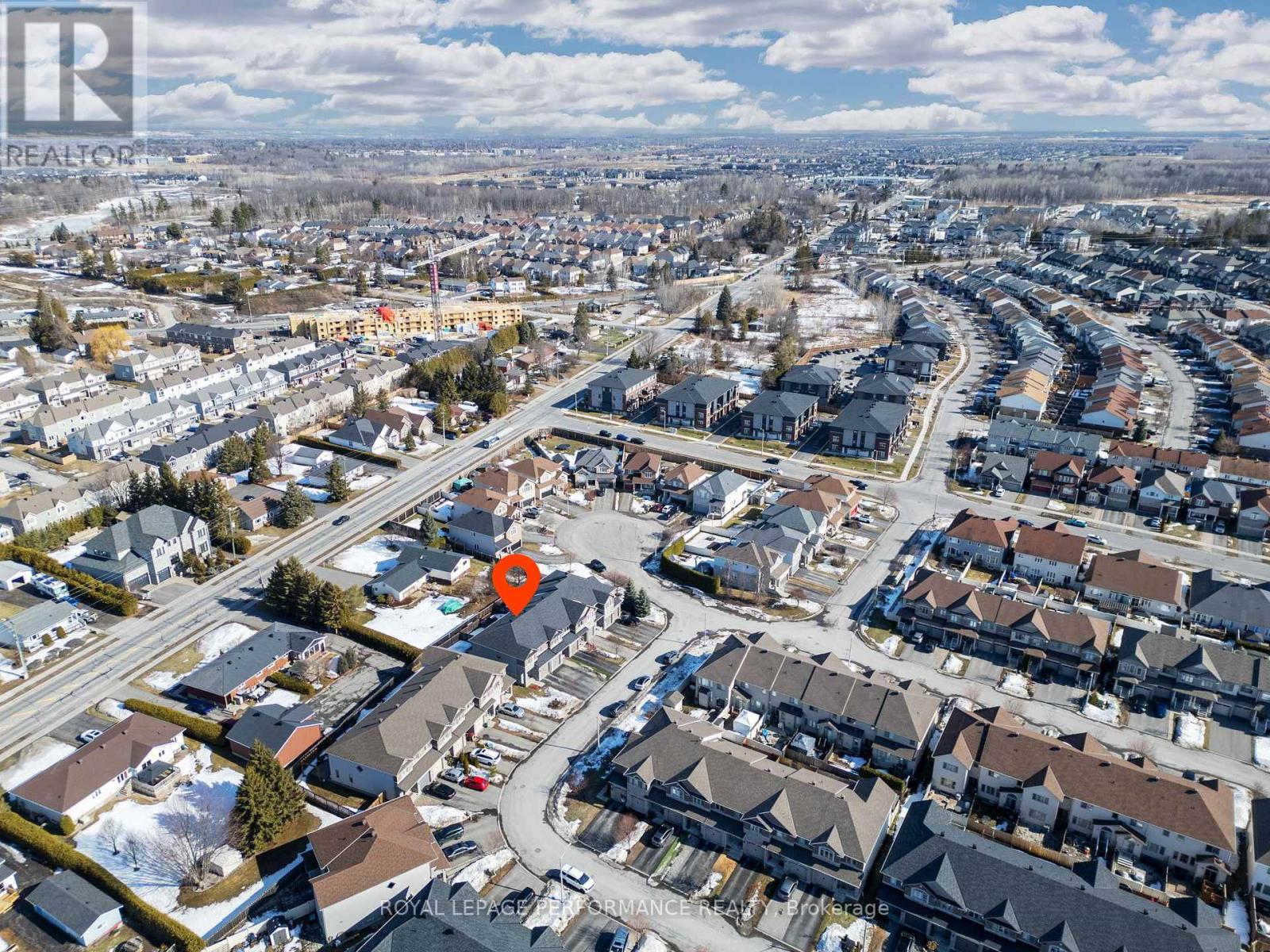 511 Voie Du Pin Rouge Way