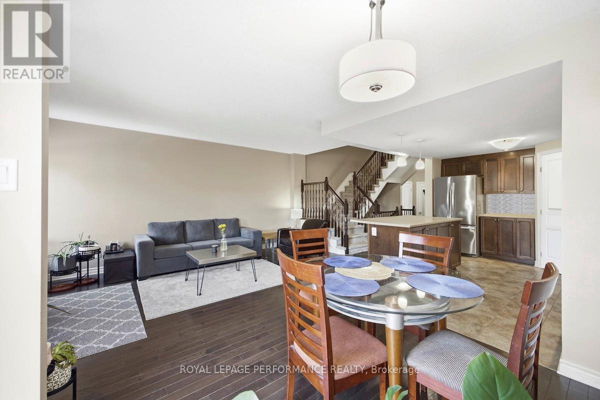 511 Voie Du Pin Rouge Way