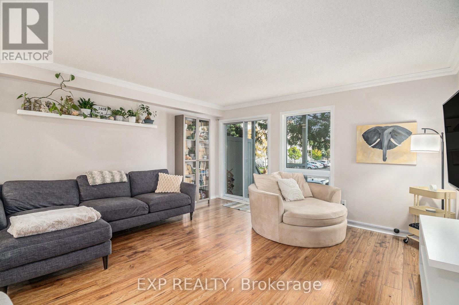 17 - 74 Lakepointe Drive