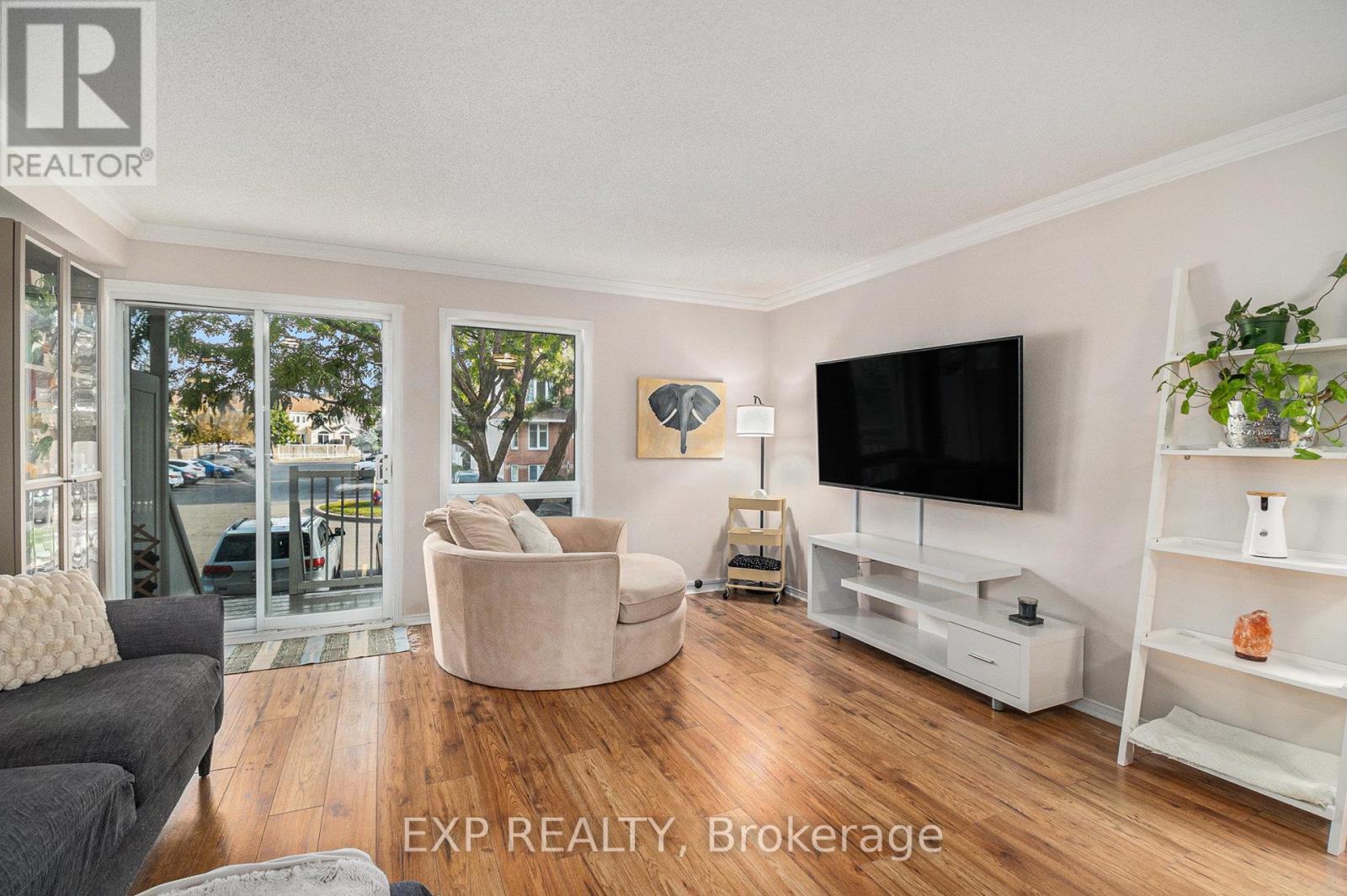 17 - 74 Lakepointe Drive