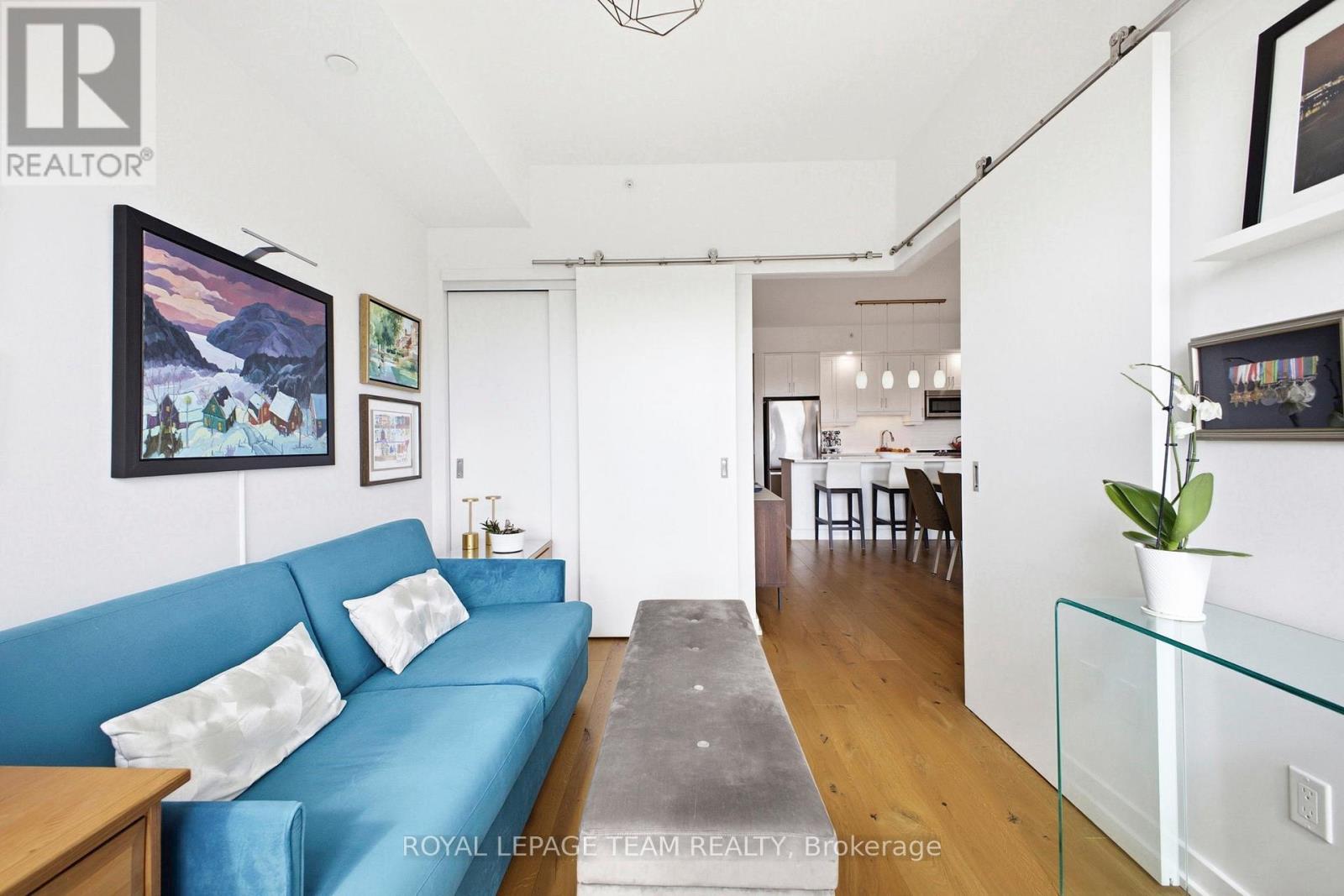 412 - 320 Miwate Private