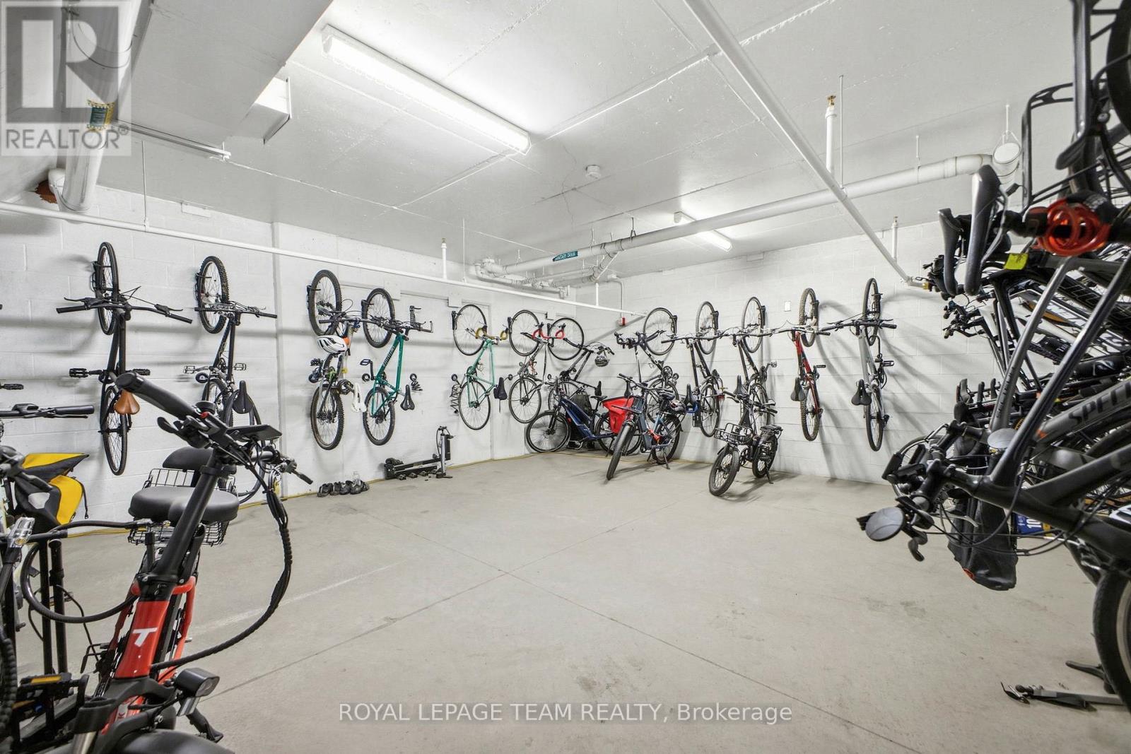 412 - 320 Miwate Private