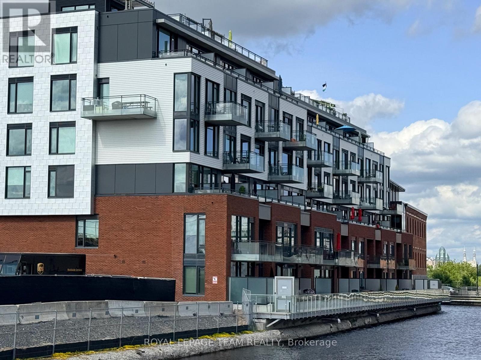 412 - 320 Miwate Private