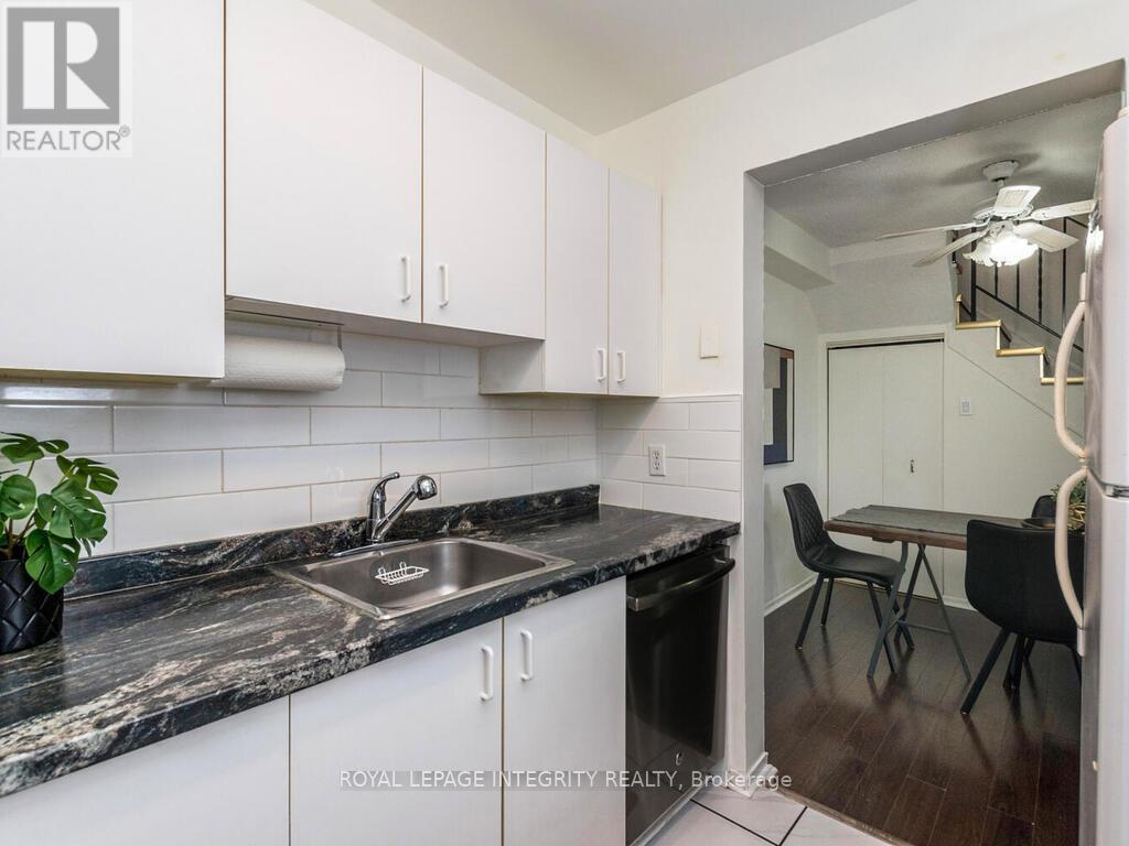 54 - 1316 Greenbank Road