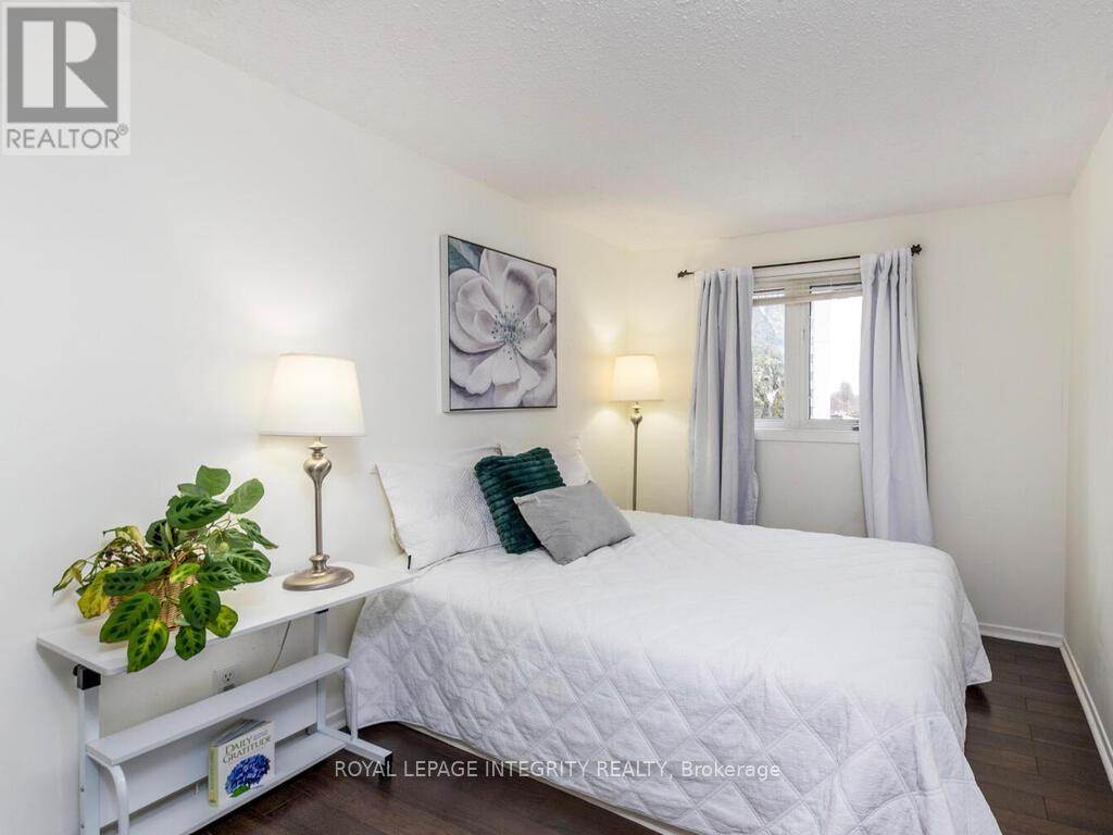 54 - 1316 Greenbank Road