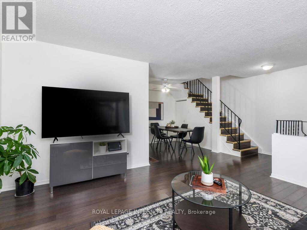 54 - 1316 Greenbank Road