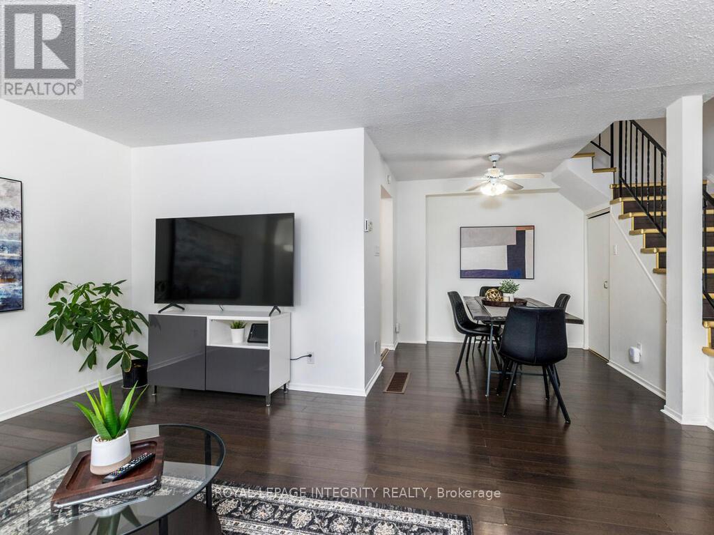 54 - 1316 Greenbank Road