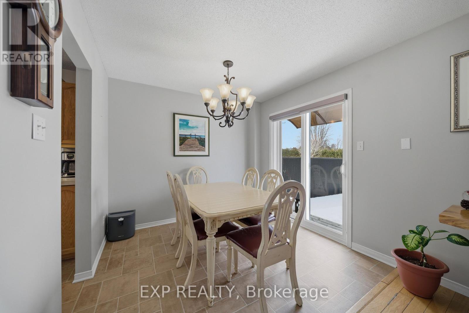 296 Bonavista Street