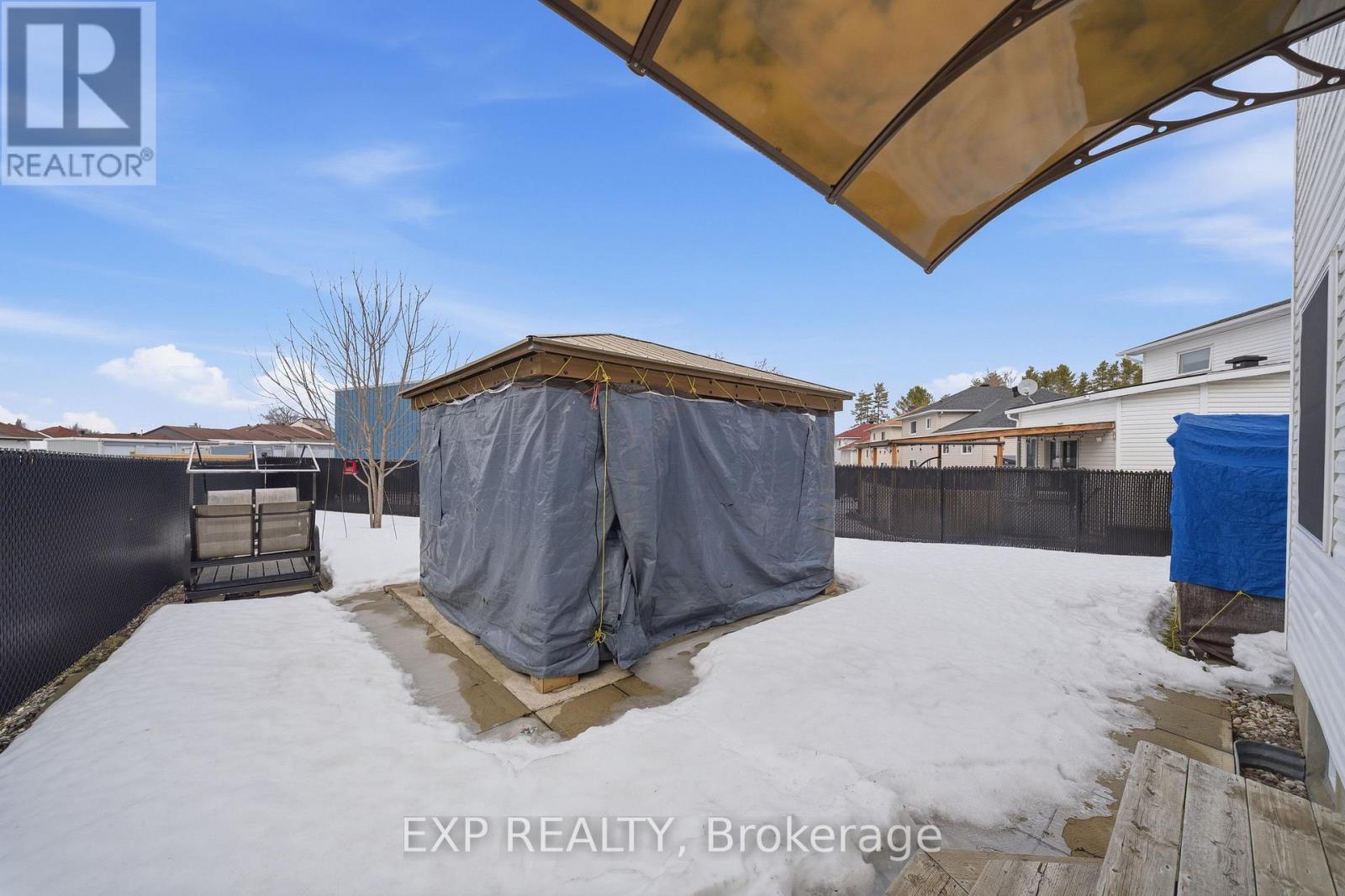 296 Bonavista Street