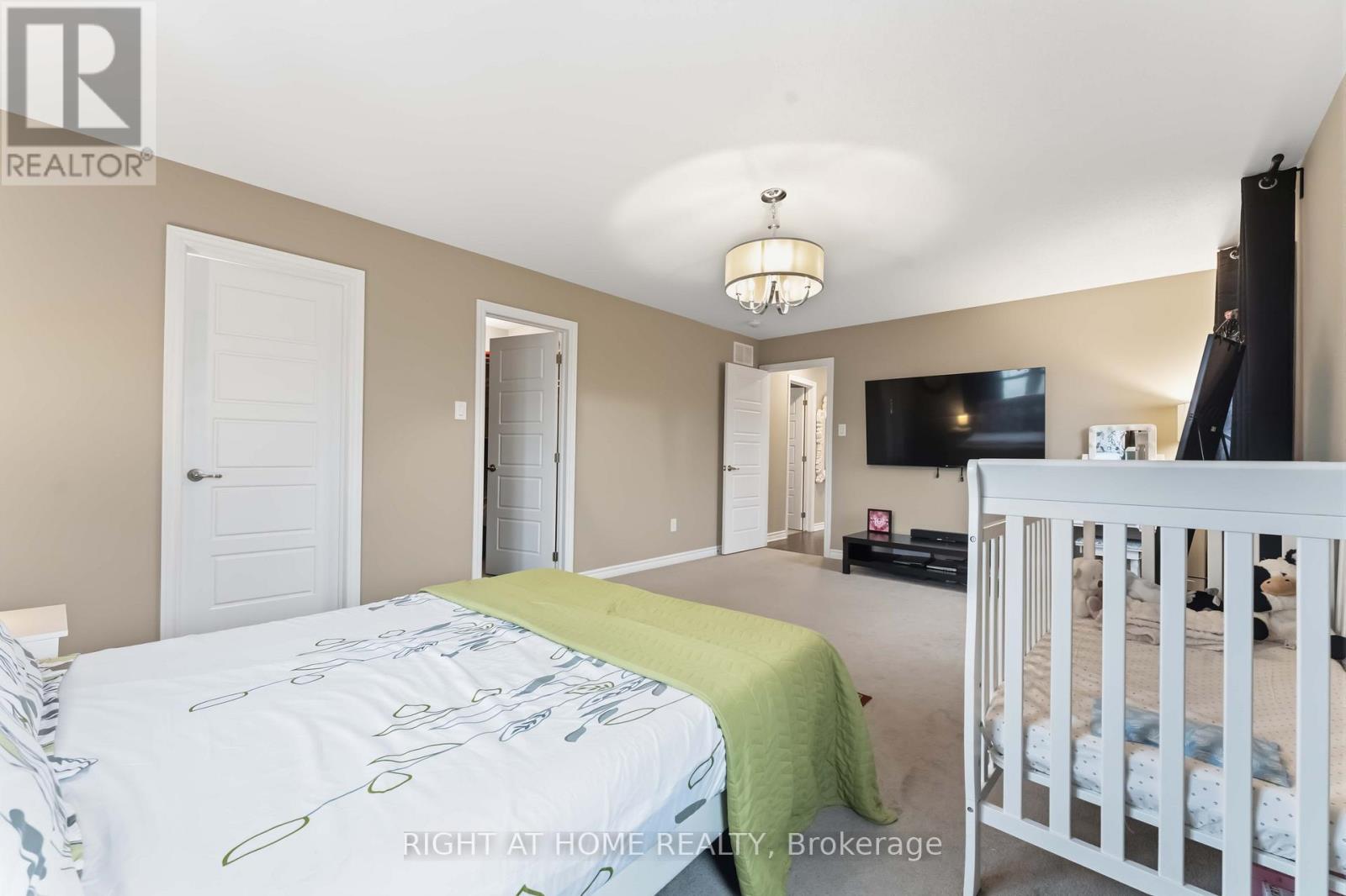 1001 Rue Du Manege Street