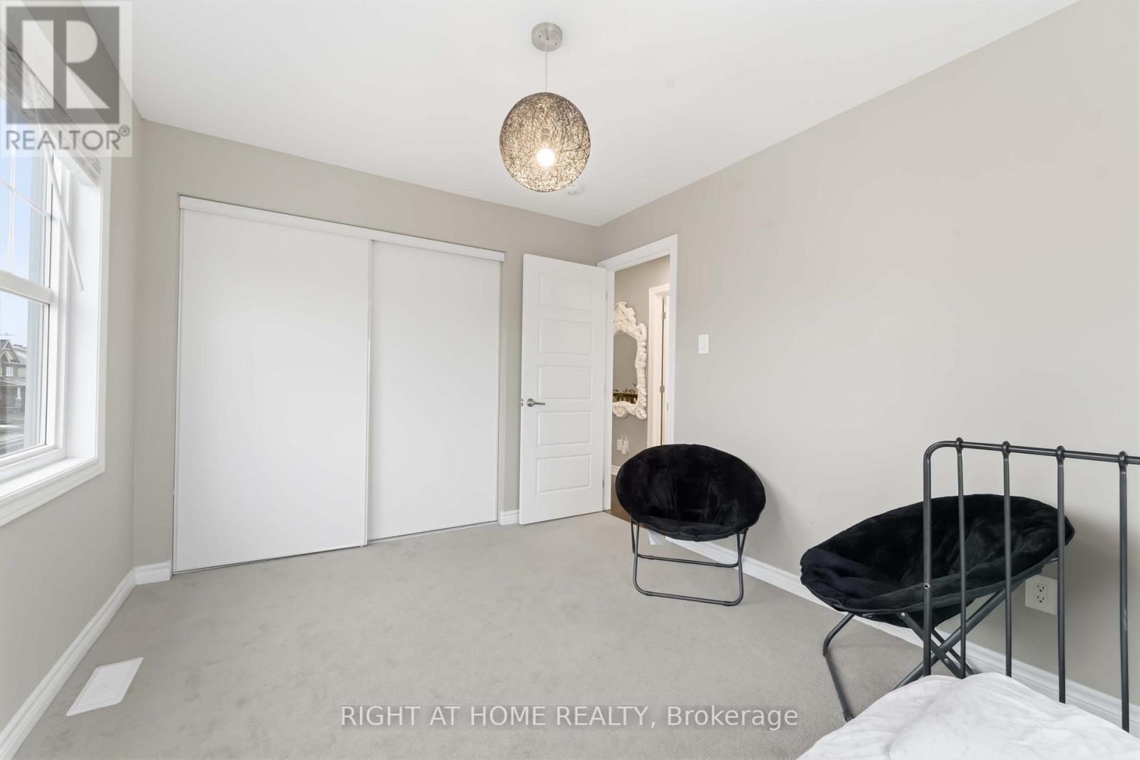 1001 Rue Du Manege Street