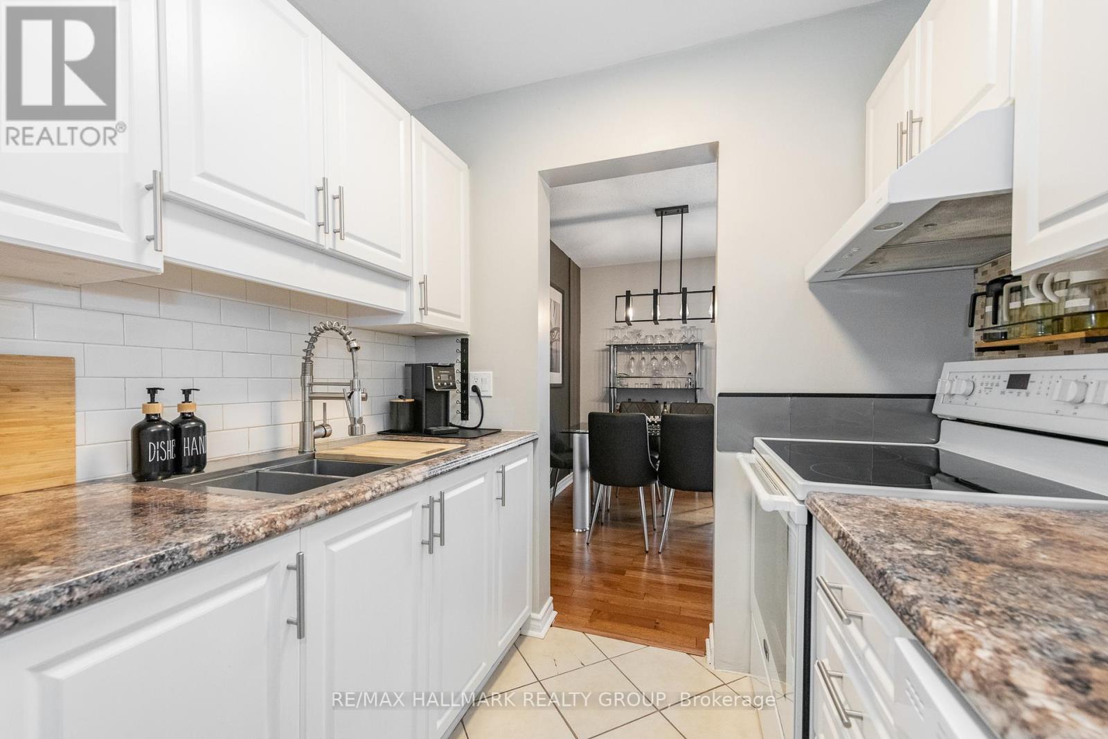 23 - 485 Canotia Place