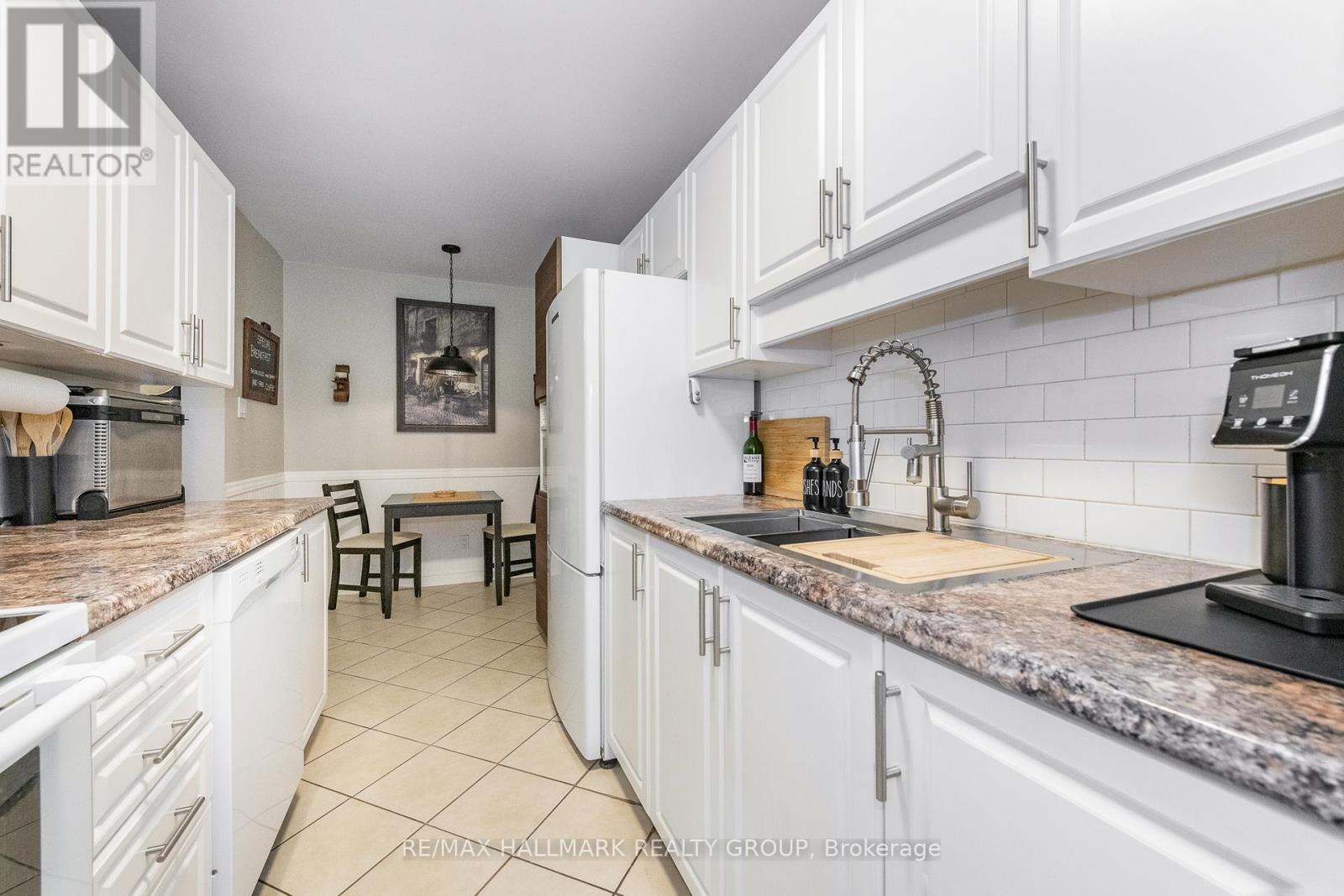 23 - 485 Canotia Place