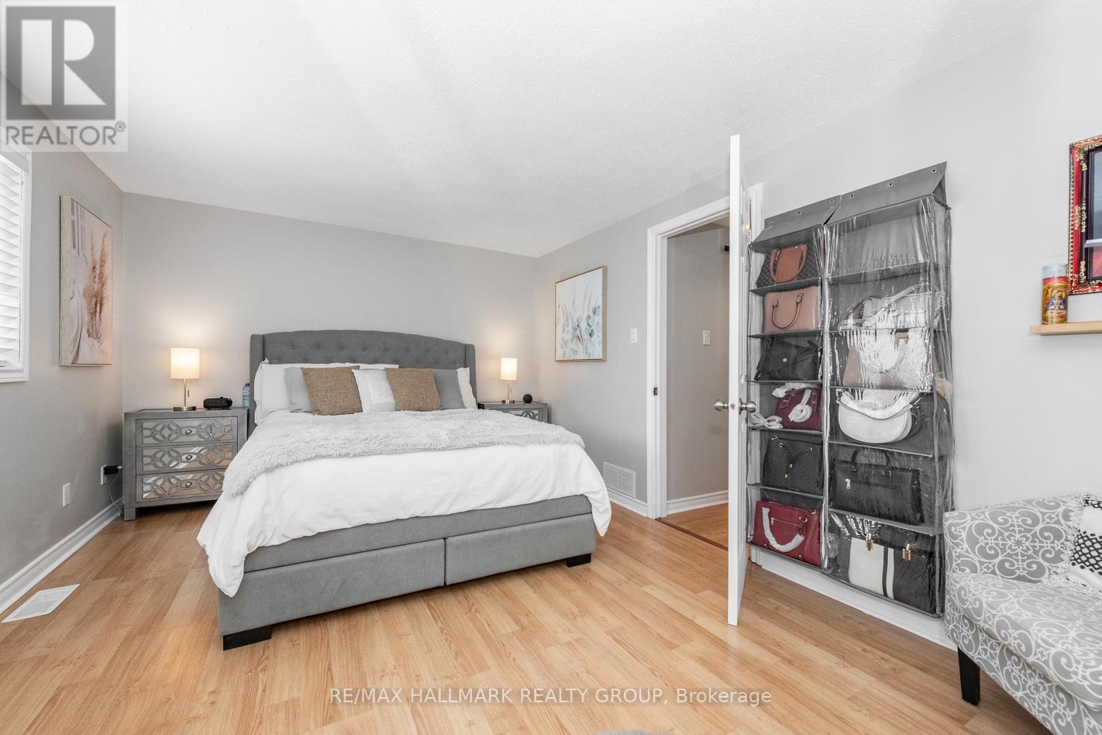 23 - 485 Canotia Place