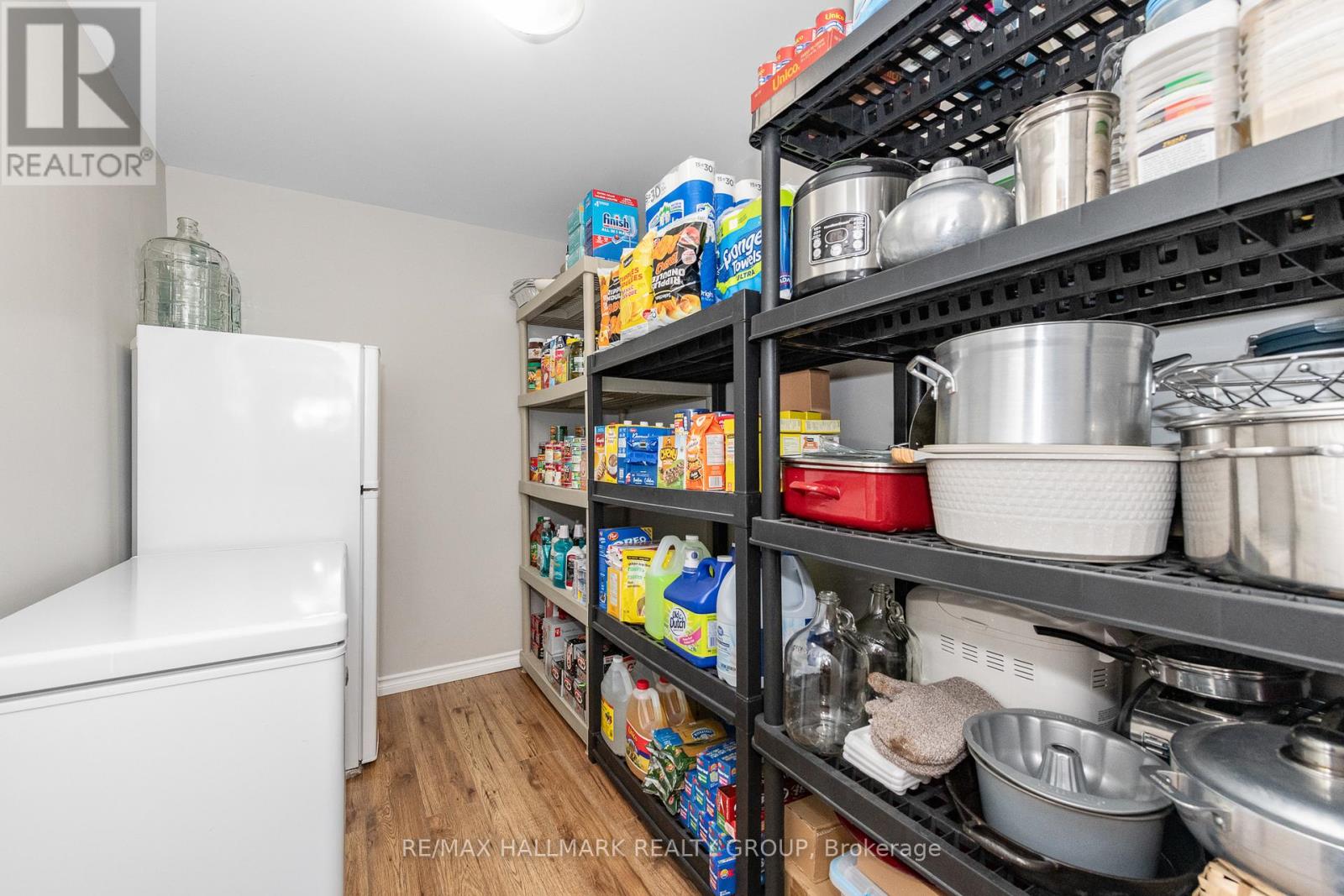 23 - 485 Canotia Place