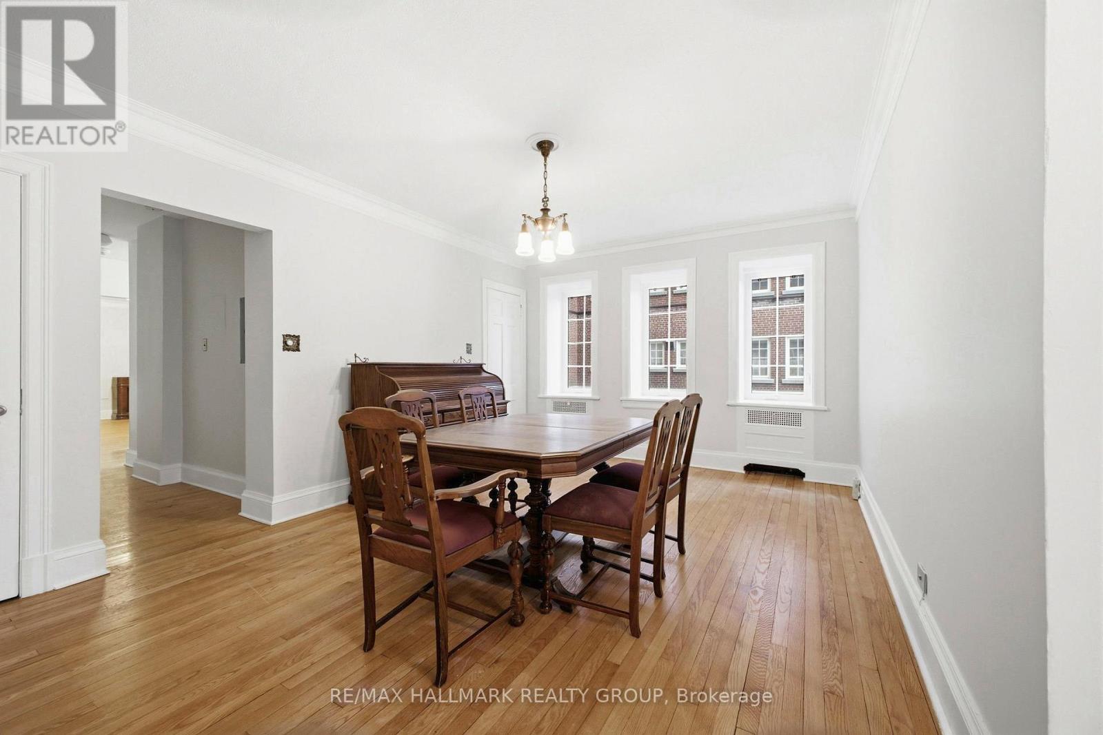 1c - 260 Metcalfe Street