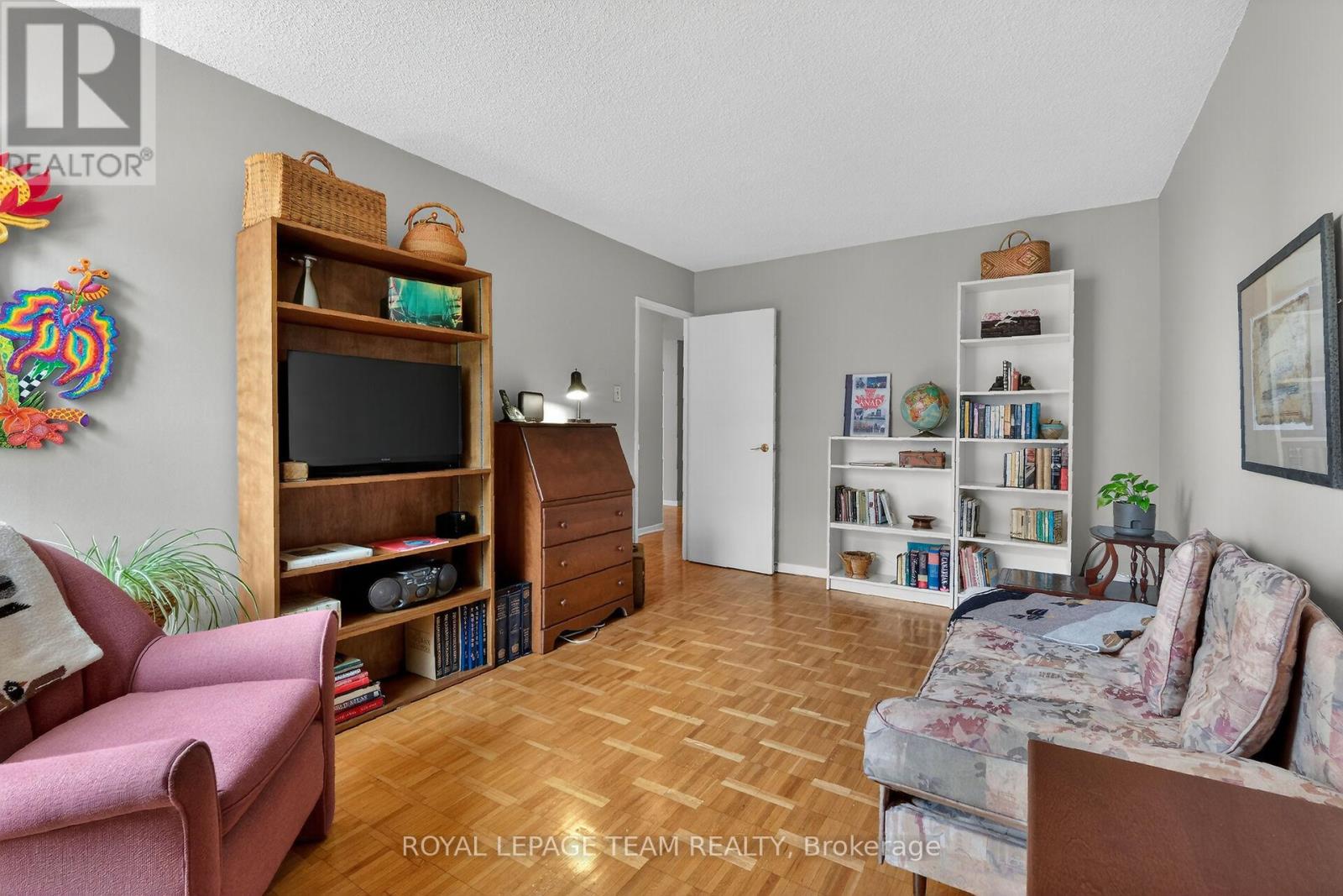 601 - 40 Arthur Street