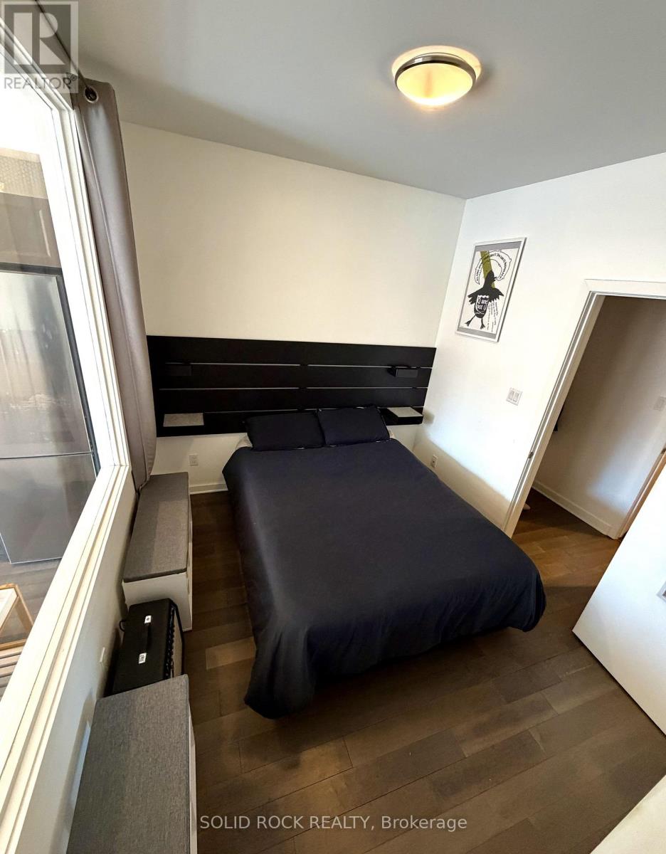 204 - 22 Perkins Street