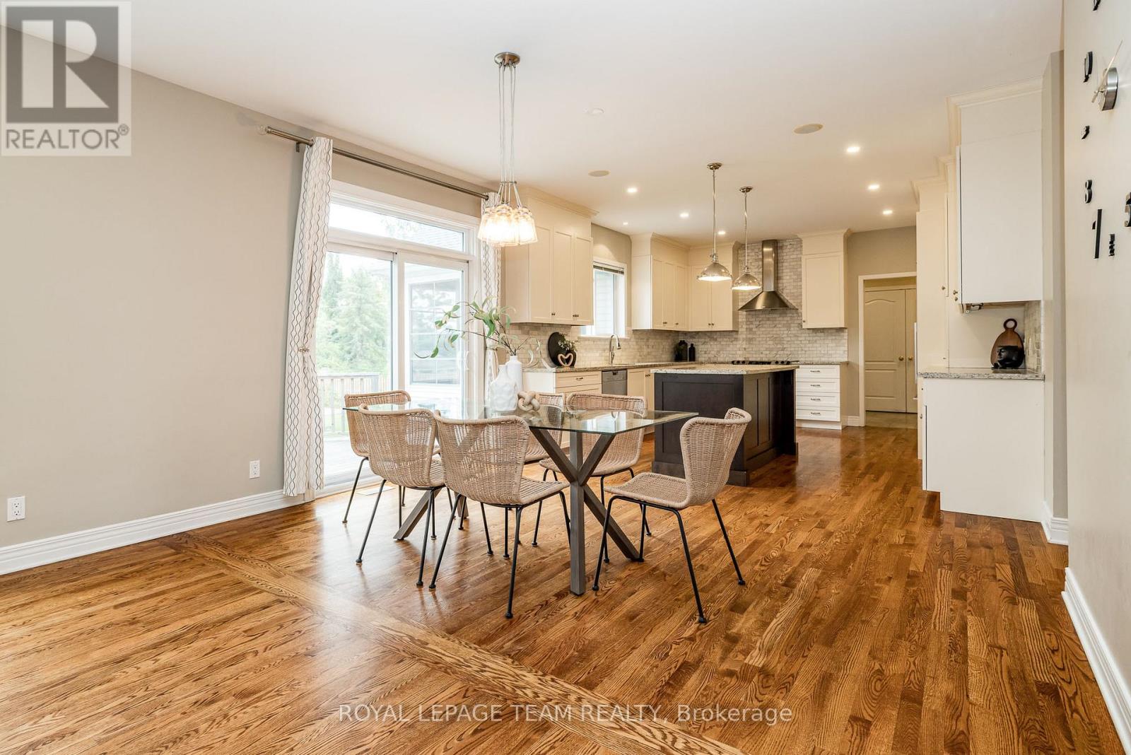 10 Beechgrove Gardens