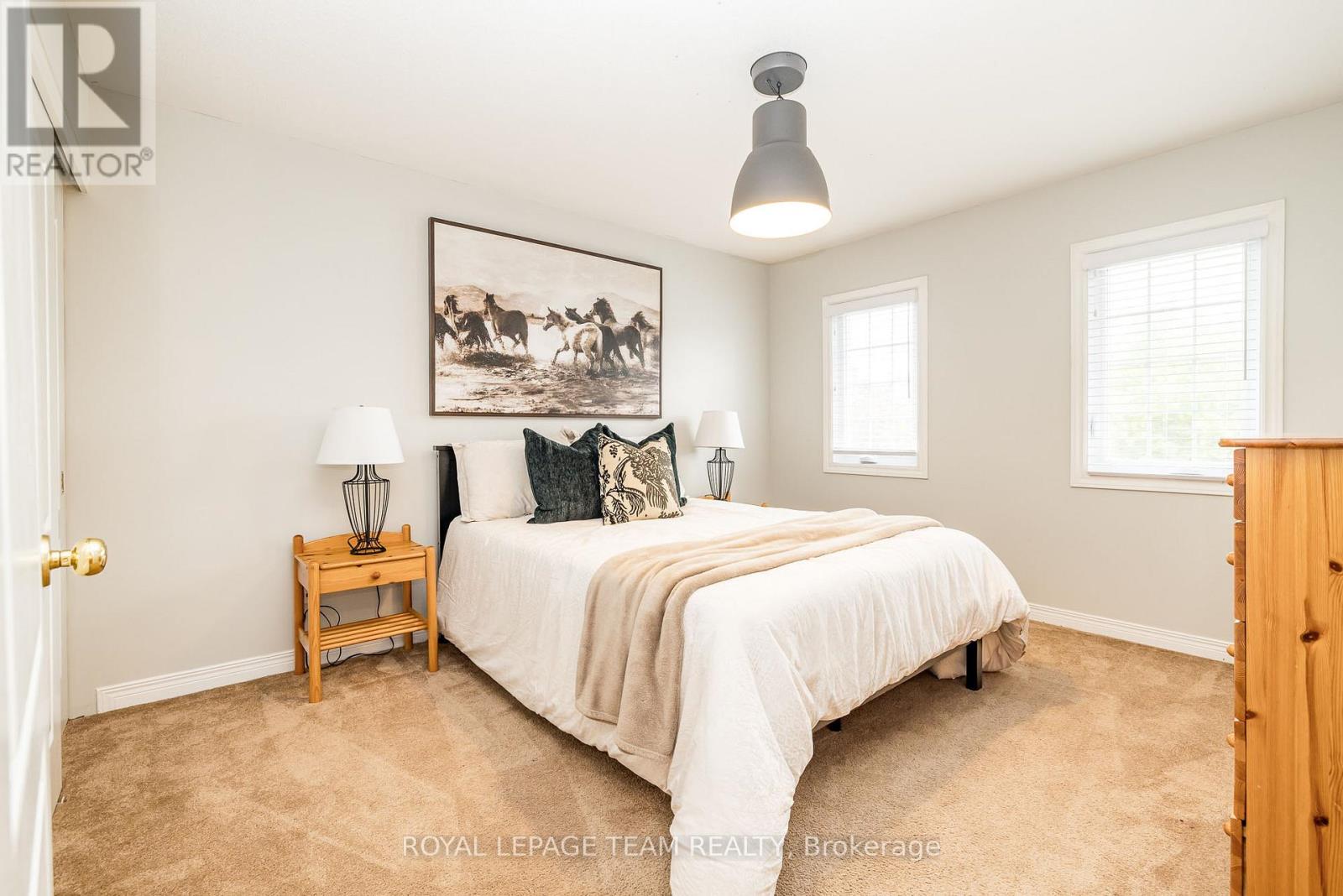 10 Beechgrove Gardens