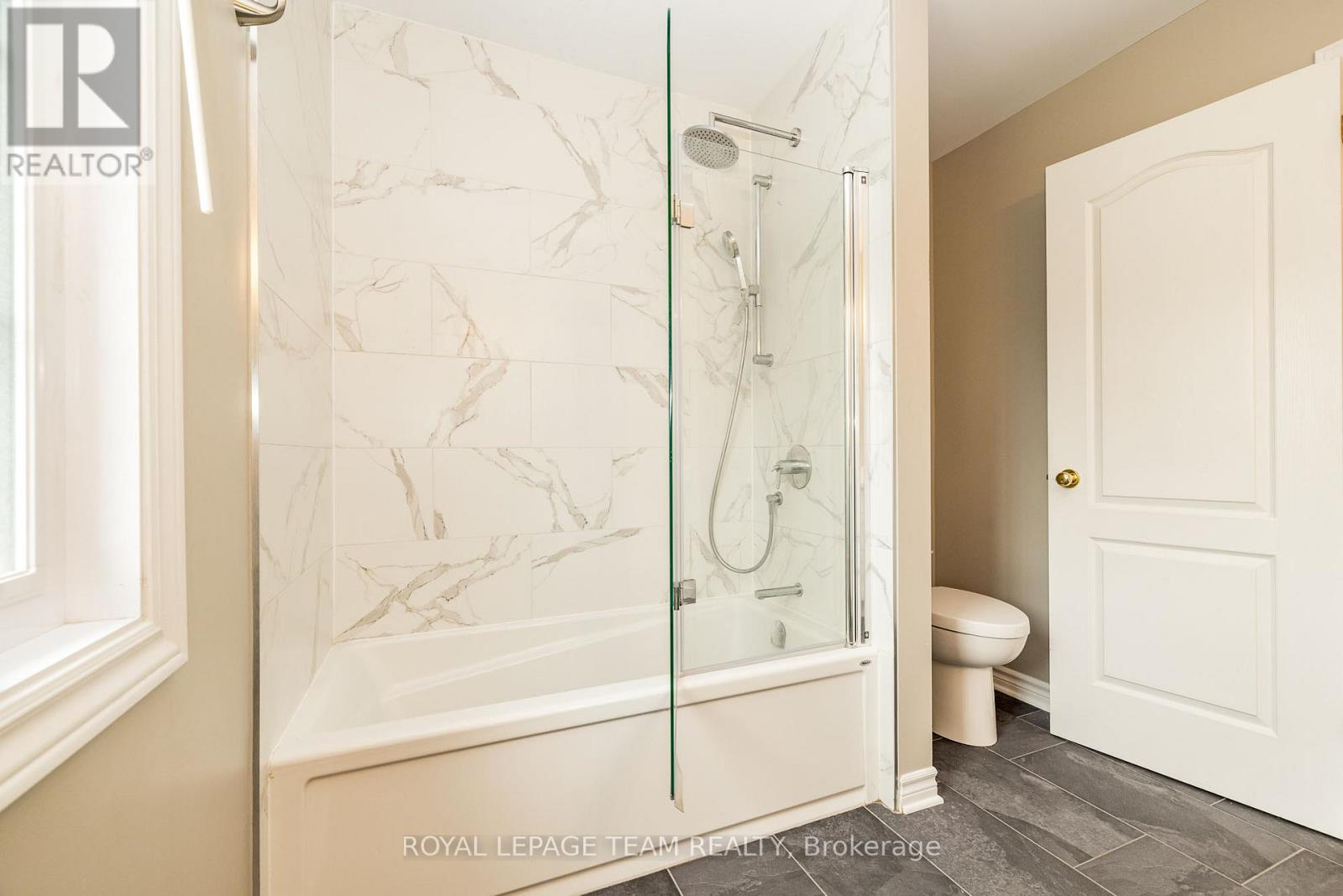 10 Beechgrove Gardens