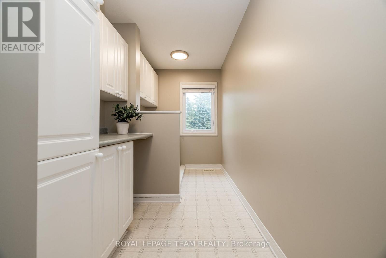 10 Beechgrove Gardens