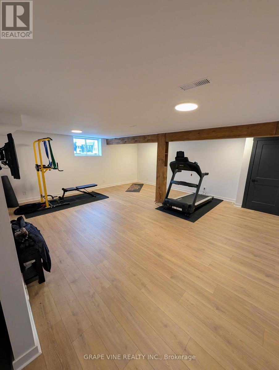 138 Ashton Creek Crescent