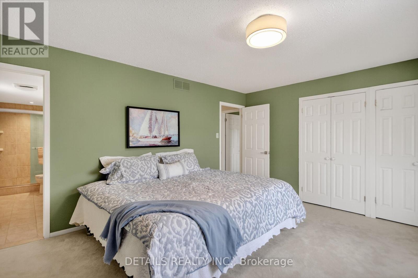 37 Gillespie Crescent N