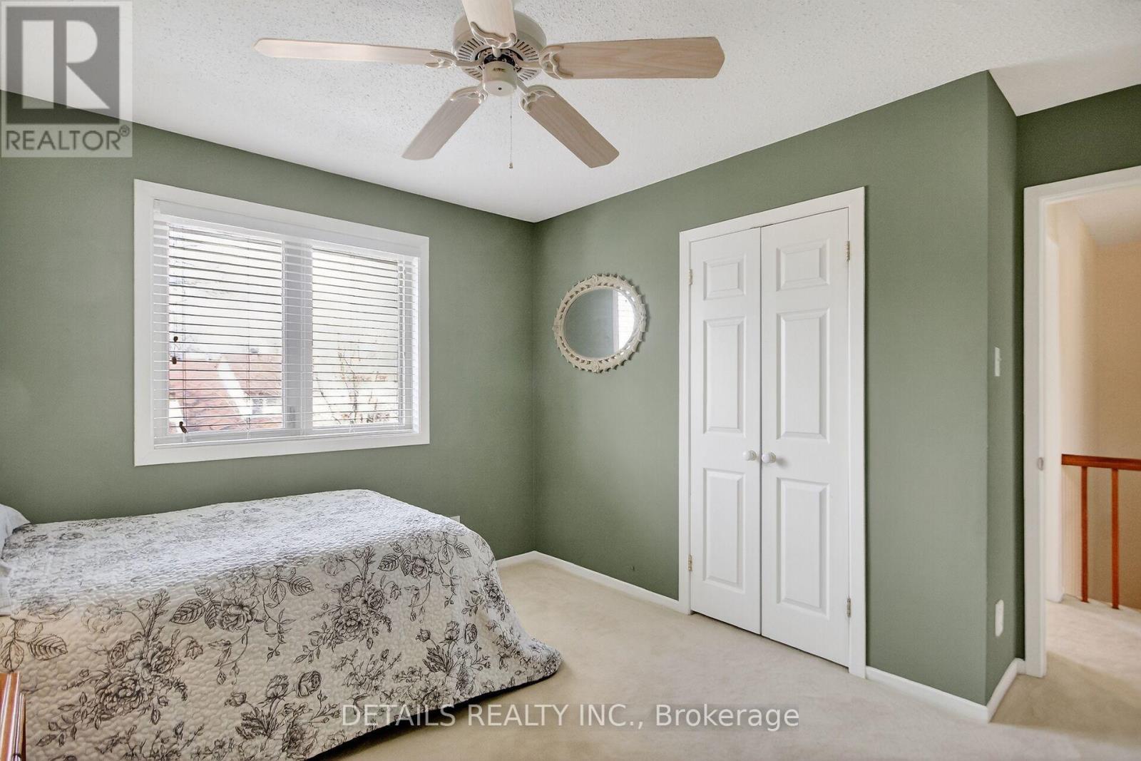 37 Gillespie Crescent N