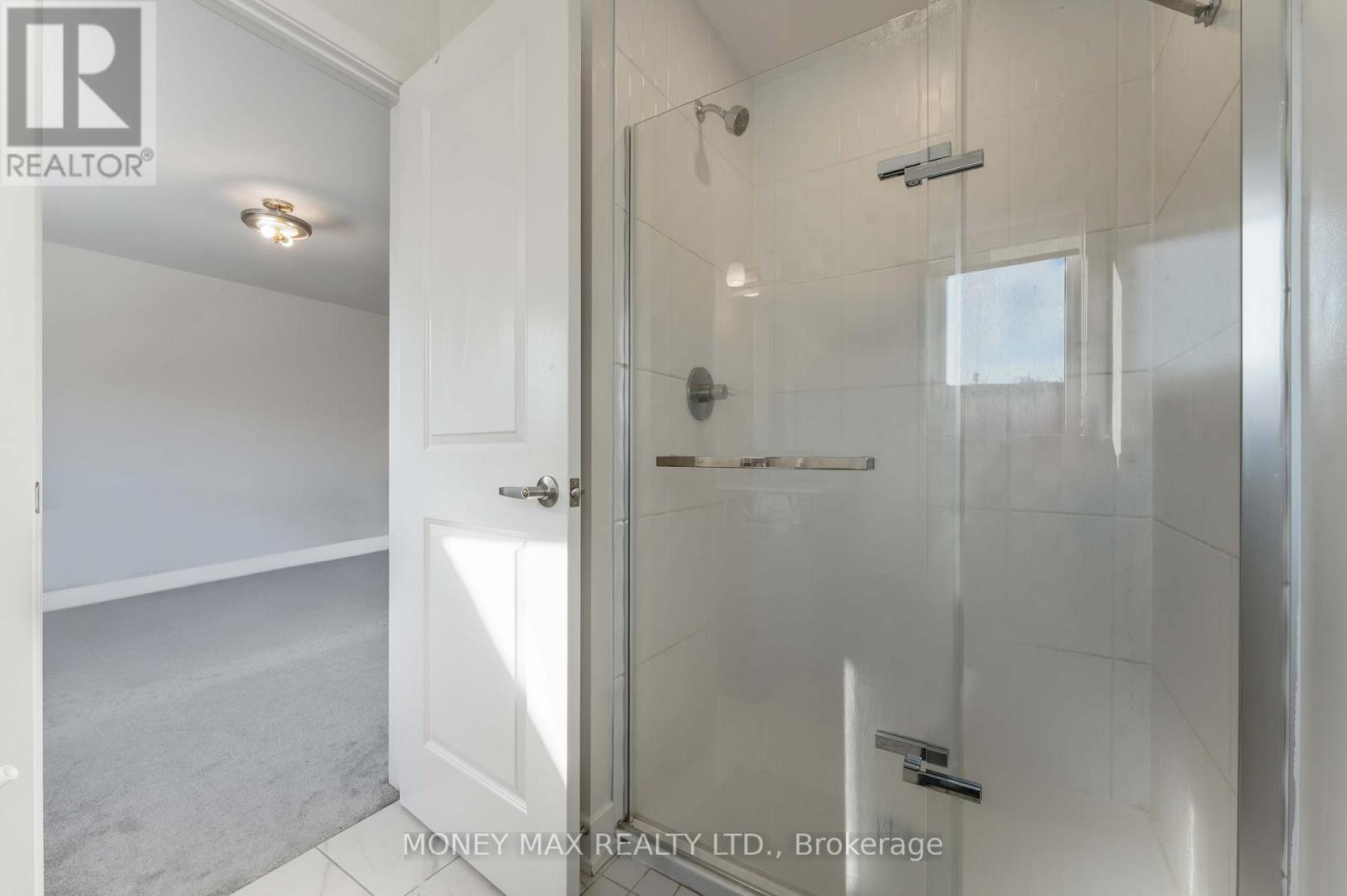 623 Knotridge Street